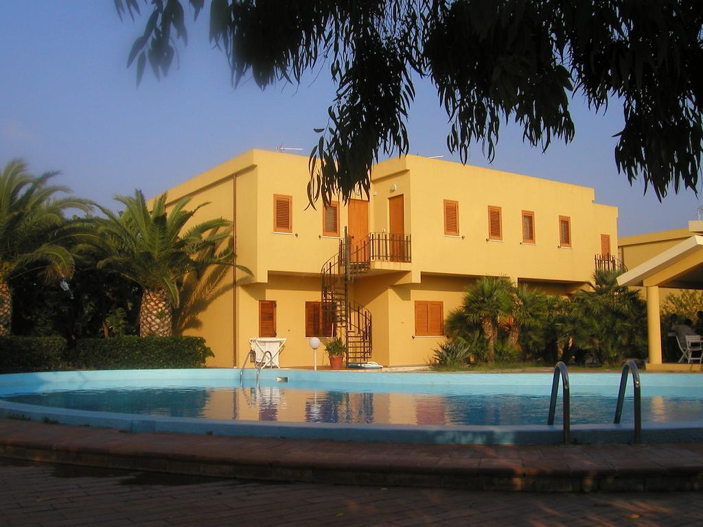 Residence Covo Degli Dei Μιλάτσο Εξωτερικό φωτογραφία