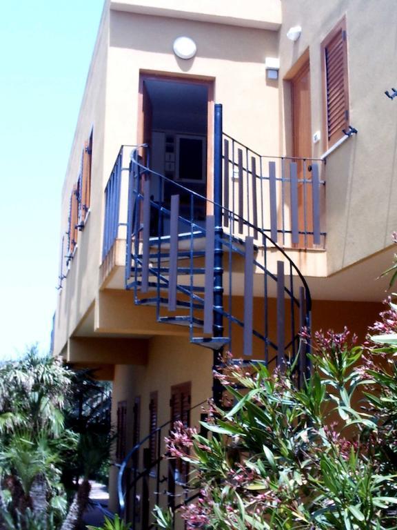 Residence Covo Degli Dei Μιλάτσο Εξωτερικό φωτογραφία