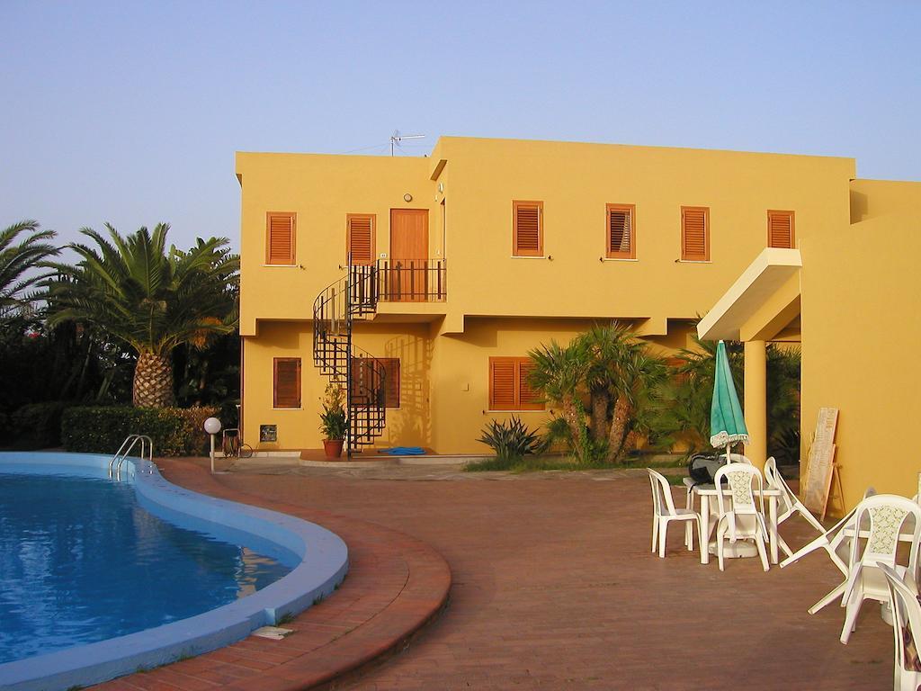 Residence Covo Degli Dei Μιλάτσο Εξωτερικό φωτογραφία