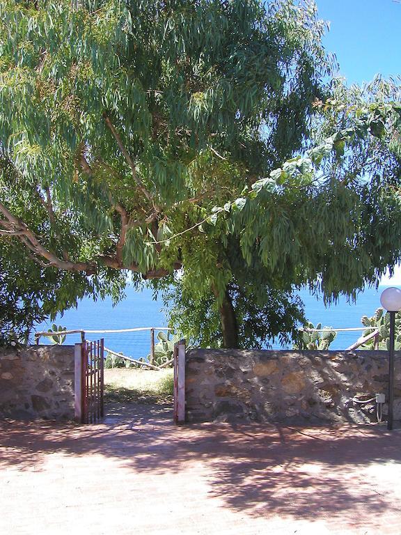 Residence Covo Degli Dei Μιλάτσο Εξωτερικό φωτογραφία
