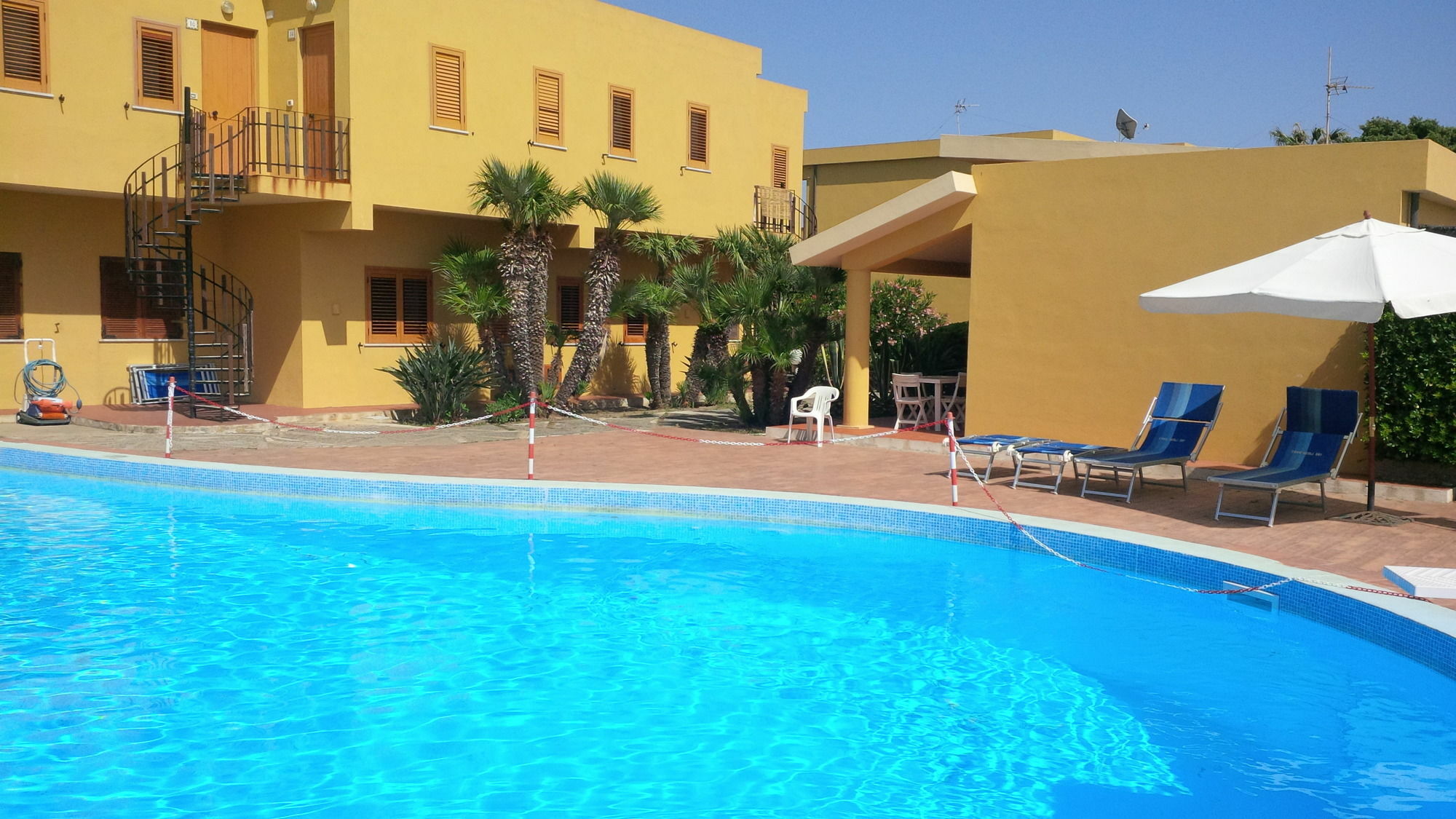 Residence Covo Degli Dei Μιλάτσο Εξωτερικό φωτογραφία