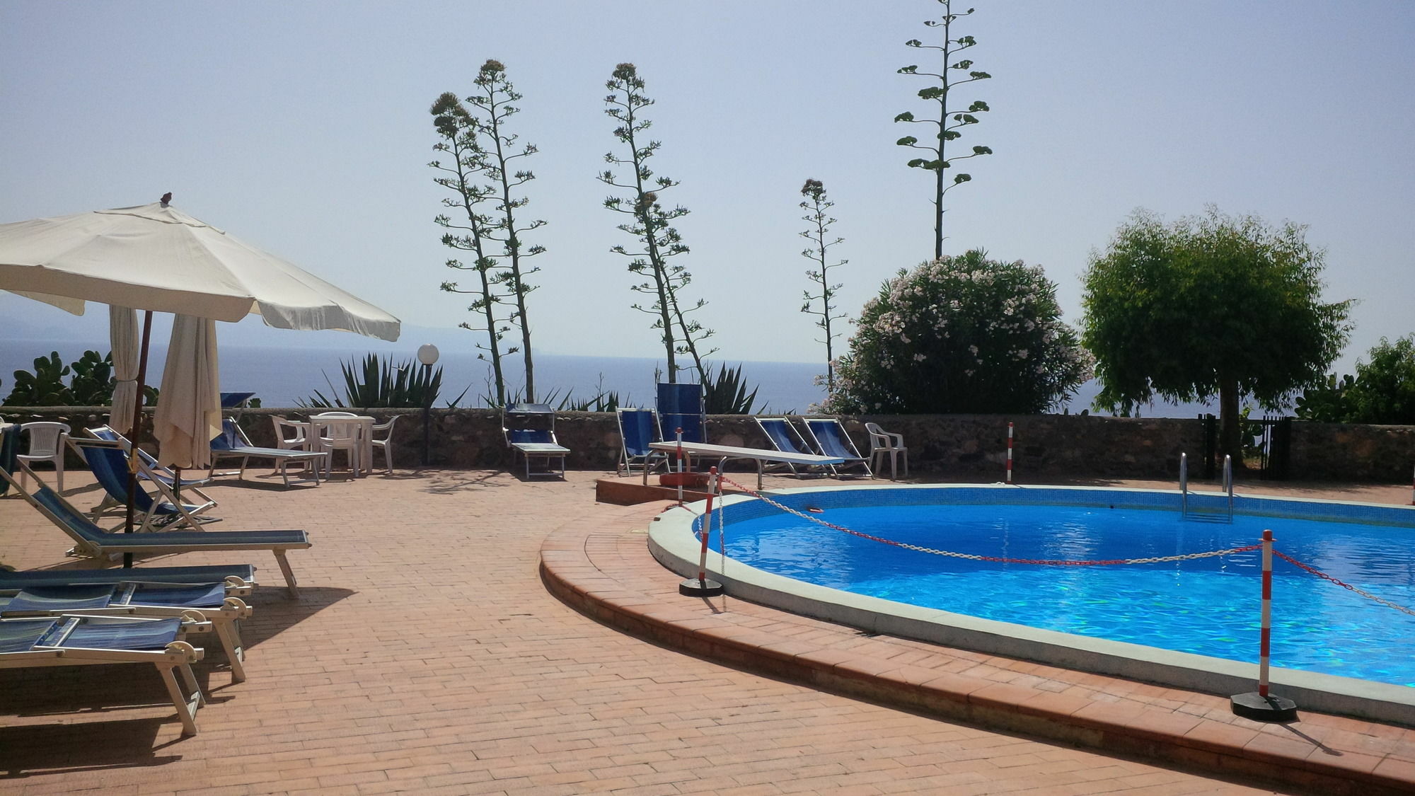 Residence Covo Degli Dei Μιλάτσο Εξωτερικό φωτογραφία