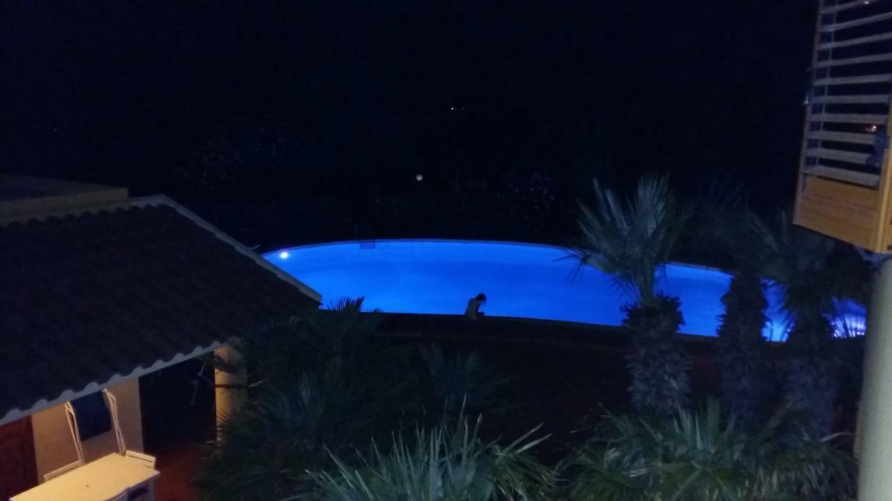 Residence Covo Degli Dei Μιλάτσο Εξωτερικό φωτογραφία