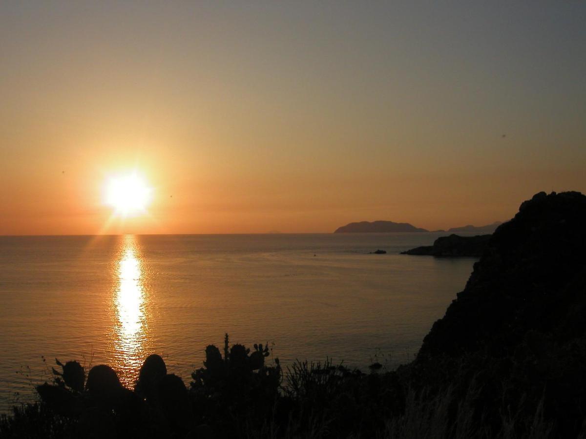 Residence Covo Degli Dei Μιλάτσο Δωμάτιο φωτογραφία